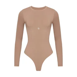 GOD SAVE QUEENS Bodi Second Skin Long Sleeve Crew-Neck Bodysuit svetlo rjava