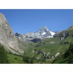 Guided hiking tours, trekkings and approaches to the Europe Alps (1 - 6 days)