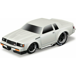 Maisto - Muscle Machines - 1987 Buick GNX, bela, 1:64
