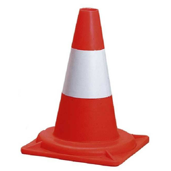 Cestni stožec trd PE 30 cm