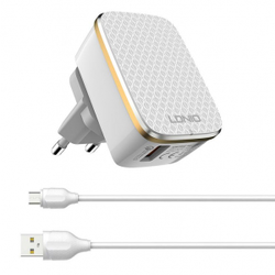 LDNIO A1204Q (78909) kućni punjač USB 3.0 5V 2.4A sa micro USB kablom beli
