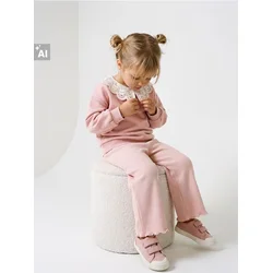 Sinsay - Crewneck duks sa pamukom i ukrasnom kragnom - pastelno roze