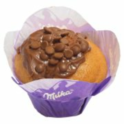 MUFFIN S ČOKOLADNIM POLNILOM MILKA, 110G