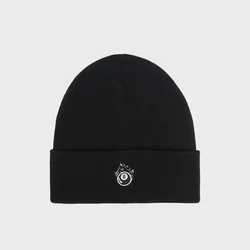 Cropp - Crna kapa beanie sa zakrpom - CRNO