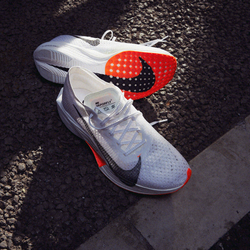 Tenisice za trčanje Nike ZoomX Vaporfly Next% 3
