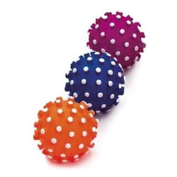 Karlie Igrača za pse žogica z bodicami 6cm iz lateksa
