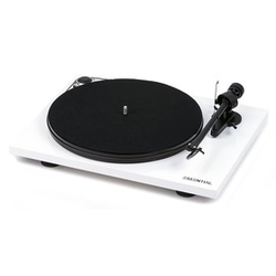 Pro-Ject Essential III. gramofon, bijela