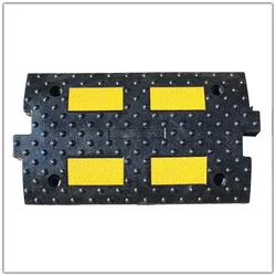 Pik Group Ležeći policajac Safety Rider LP305, Centralna jedinica, 500x300x55mm, 6.2kg, Crno-žuti