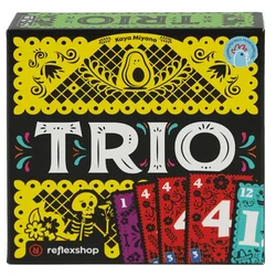 Trio igra s kartami - v madžarskem jeziku