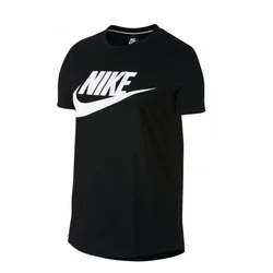 Nike Sportswear Essentials