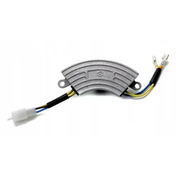 REGULATOR NAPETOSTNEGA MODULA AVR