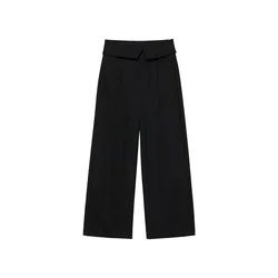 Pull&Bear Hlače z naborki črna