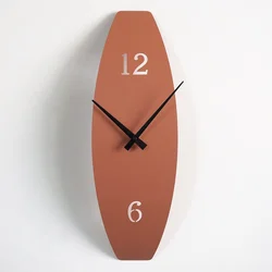 WALLXPERT APS137MWR Dekorativni metalni zidni sat, Bordo
