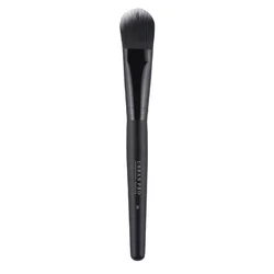 Urban Pro Makeup Četkica za tečni puder, 06