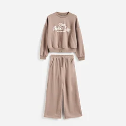 Reserved - GIRLS` JOGGING TOP & TROUSERS