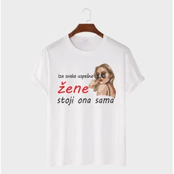 MAFIMI Ženska majica Iza svake uspešne žene stoji ona sama, Bela