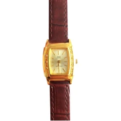 Q&Q VM01-600Y