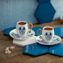 Karaca Set šolja sa tacnicama za espreso i tursku kafu Iznik, 2 komada