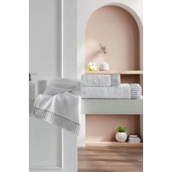 Kopalna brisača NOVA s čipko 85x150 cm Bela