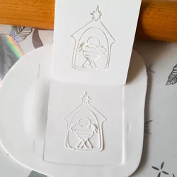 KREATIVNI SLATKIŠI Modla za kolače i ukrase Rođenje Hrista, 6 cm, Bela