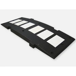 Ležeći policajac-usporivač brzine-segment 70 x 1200 x 500 mm SZP 7