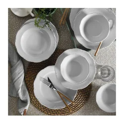 18-delni jedilni set iz belega porcelana