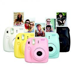 FUJIFILM polaroid MINI INSTAX 8 + 10KOM FOTO PAPIRA