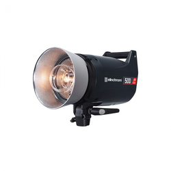 Elinchrom ELC Pro HD 500 studijska rasvjeta  - 
Elinchrom ELC Pro HD 500 studijska rasvjeta

Elinchrom Inspires With Two New High End Compact Flash Units
The ELC Pro HD Compacts 500 and 1000 are the worlds most complete feature rich compact studio flash units. The result of over 25 years experience at the forefront of studio lighting technology. Designed and assembled at Elinchrom’s HQ in Switzerl