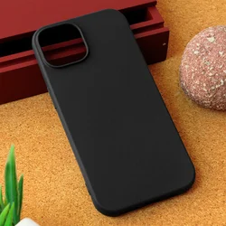 Maska Giulietta za iPhone 15 mat, Crna