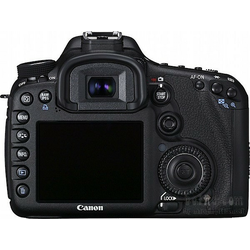 CANON D-SLR fotoaparat EOS 7D KIT 18-85