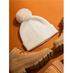 Sinsay - Rebrasta beanie kapa - krem