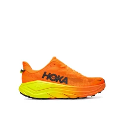 Hoka Challenger 8