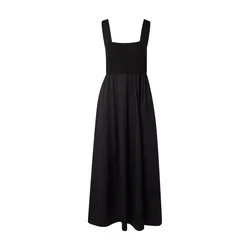 COMMA Obleka črna