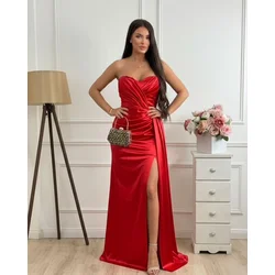 Squareonline Ženska haljina Scarlet Elegance, Crvena