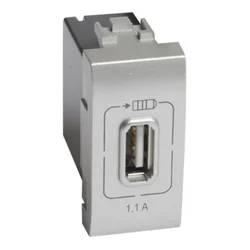UTIČNICA 1M USB 5V DC/1,1A/230V TECH