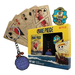 One Piece poklon set: privezak, bedž i karte za igranje