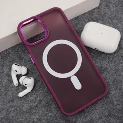 Maska Mag Case Candy Shield za iPhone 13 bordo