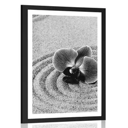 Plakat s paspartujem peščeni Zen vrt z orhidejo v črnobeli varianti - 30x45 no frame