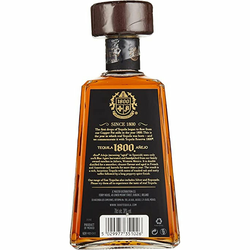 CORRALE?O Tekila Ane?o 0.7L 38%