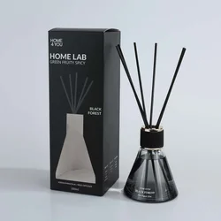 Homestar Difuzor z vonjem 100 ml Črni gozd