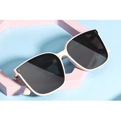 Caxman Unisex naočare za sunce, Belo-sive
