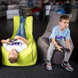 naslonjač Soft Bag, črn + moder rob