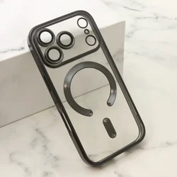 Futrola camera protect magsafe za iphone 18 pro (6.3) crna ( F125678 )