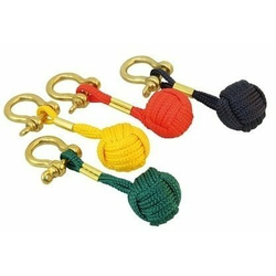 Lindemann Keyring - Turks head knot with shackle, brass