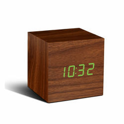 Rjava budilka z zelenim LED zaslonom Gingko Cube Click Clock