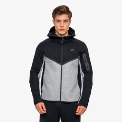 Nike Tech