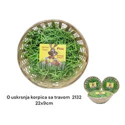 Pletena korpica sa travom za Uskrs