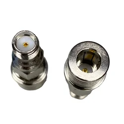 Adapter QMA vtič na SMA vtičnico, vodoodporen