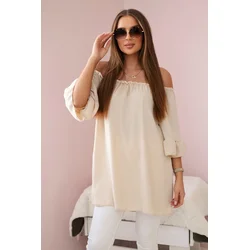 Spanish blouse with ruffles on the sleeve beige