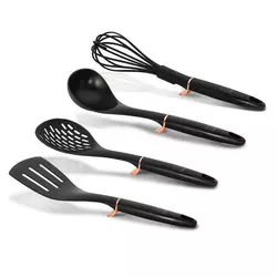SET KUHINJSKOG PRIBORA